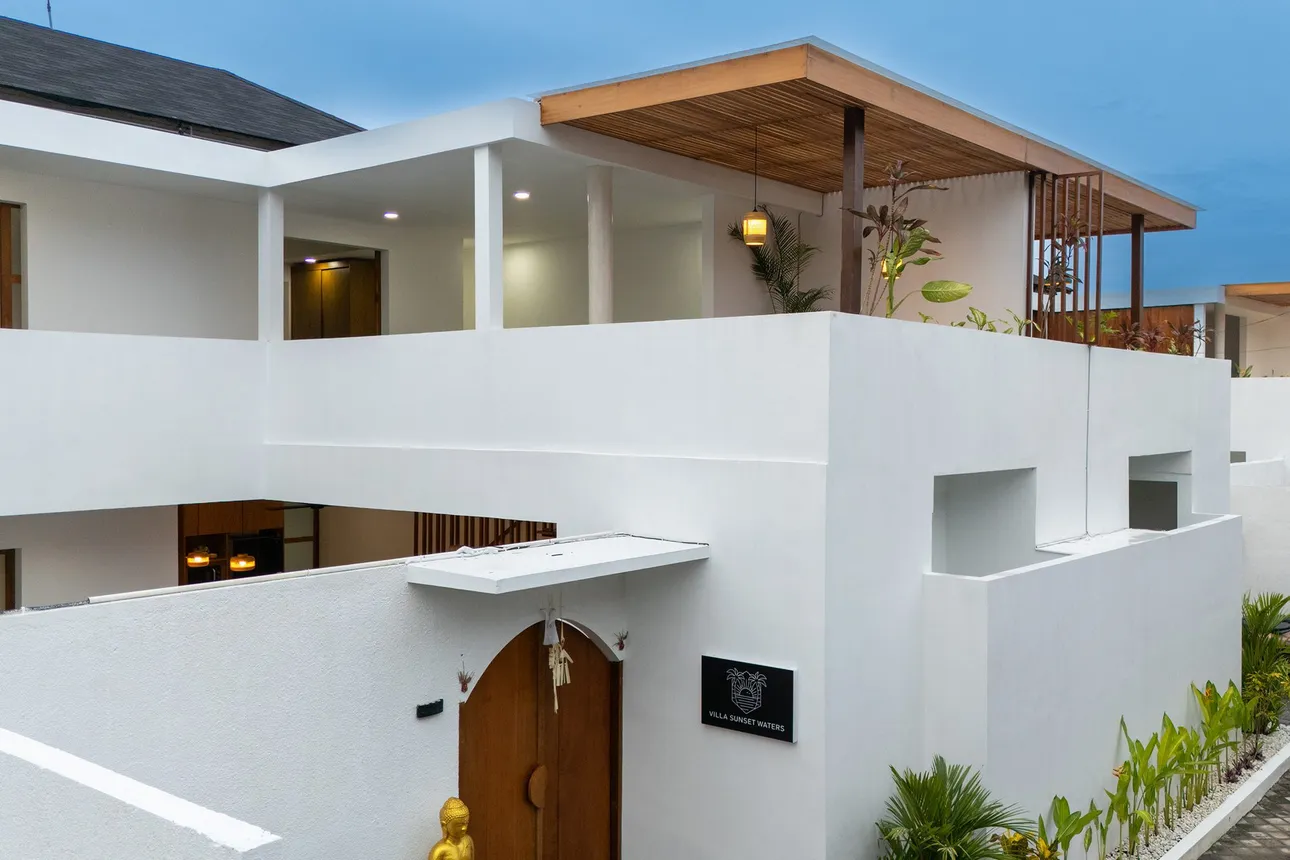 Luxury Villa Rental Website — view 3